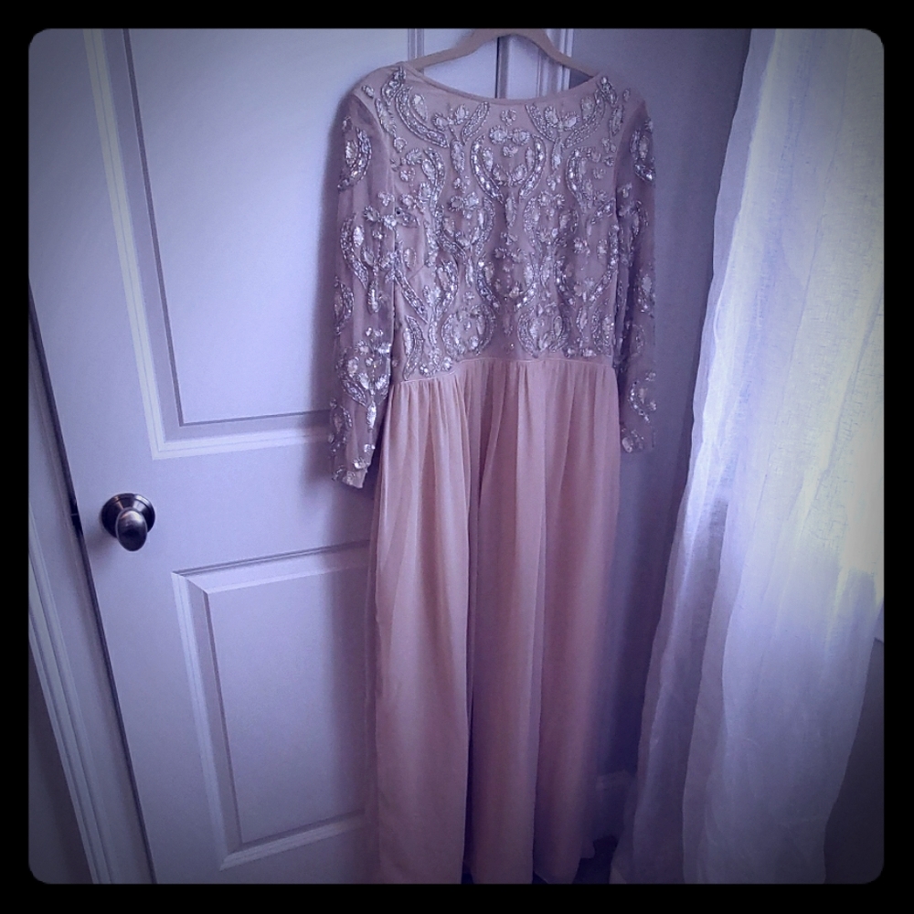 Aidan Mattox gown